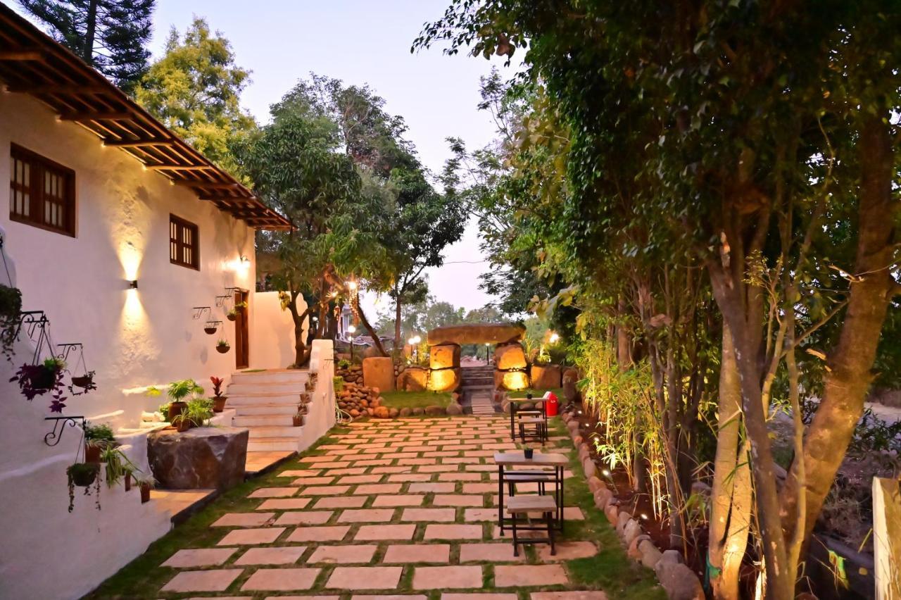 Achalaa Resort Kolhapur Exterior photo